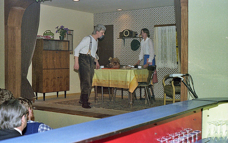 Theater1981 -008